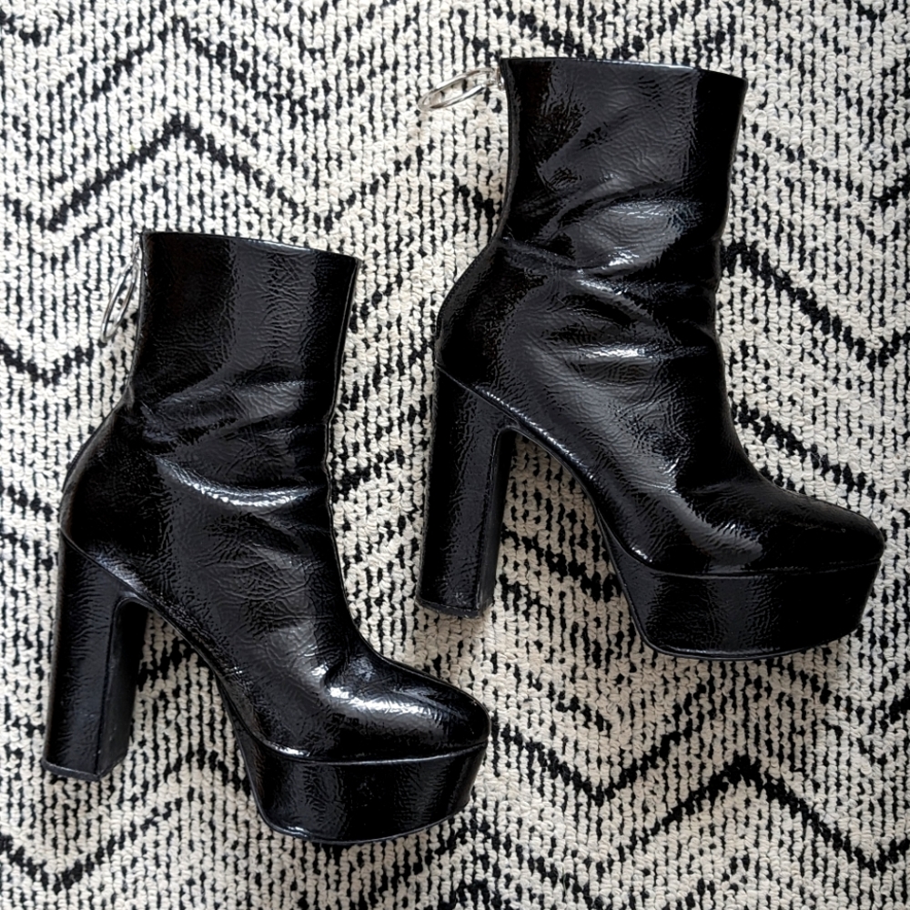 Black vinyl platform boots